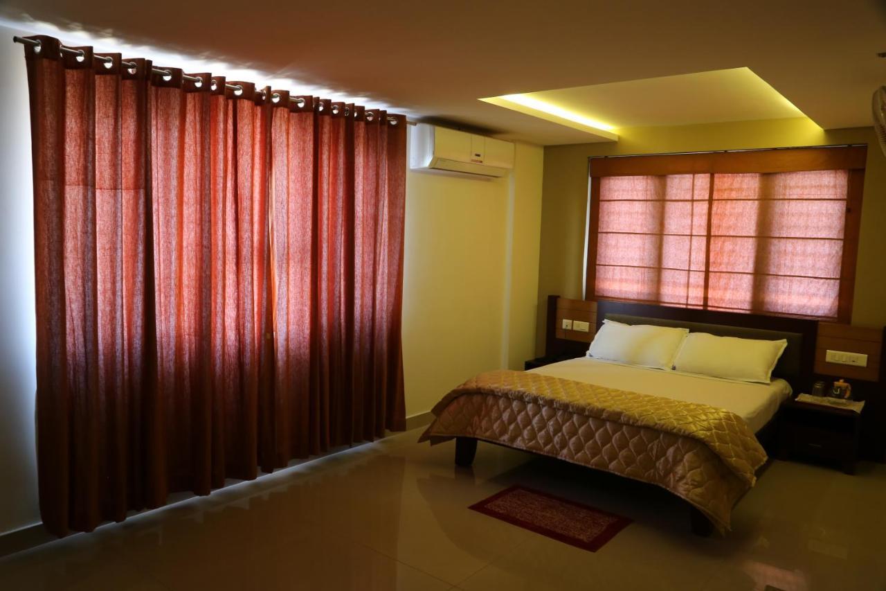 Hazmi Inn Perintalmanna 外观 照片