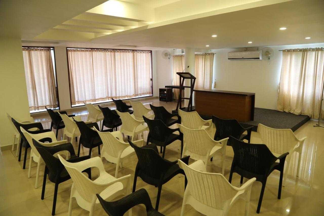 Hazmi Inn Perintalmanna 外观 照片