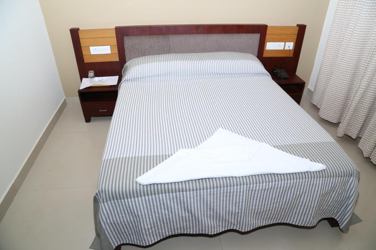 Hazmi Inn Perintalmanna 外观 照片