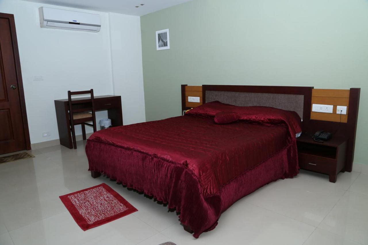 Hazmi Inn Perintalmanna 外观 照片